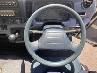 三菱ふそうキャンターアルミバン小型（2t・3t）[写真12]