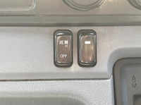 三菱ふそうキャンターアルミバン小型（2t・3t）[写真15]