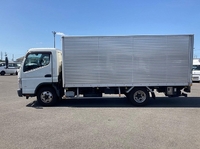 三菱ふそうキャンターアルミバン小型（2t・3t）[写真06]