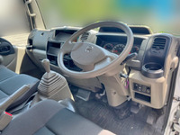 日産アトラス平ボディ小型（2t・3t）[写真25]