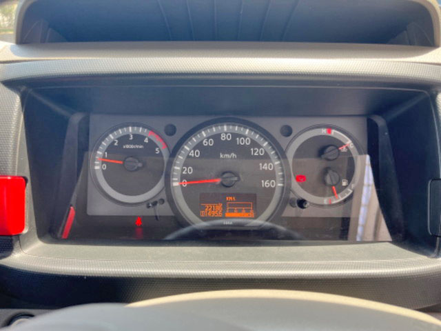 日産アトラス平ボディ小型（2t・3t）[写真28]