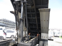 三菱ふそうスーパーグレートダンプ大型（10t）[写真12]