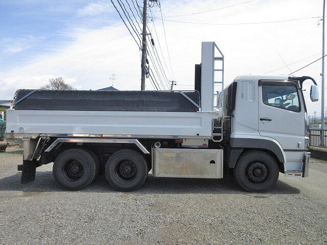 三菱ふそうスーパーグレートダンプ大型（10t）[写真06]