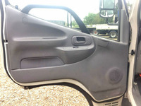 トヨタトヨエース平ボディ小型（2t・3t）[写真29]