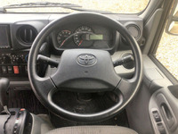 トヨタトヨエース平ボディ小型（2t・3t）[写真36]