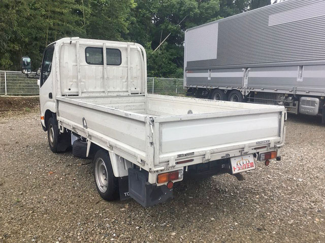 トヨタトヨエース平ボディ小型（2t・3t）[写真04]