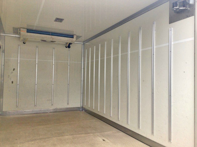 トヨタダイナ冷凍車（冷蔵車）小型（2t・3t）[写真13]