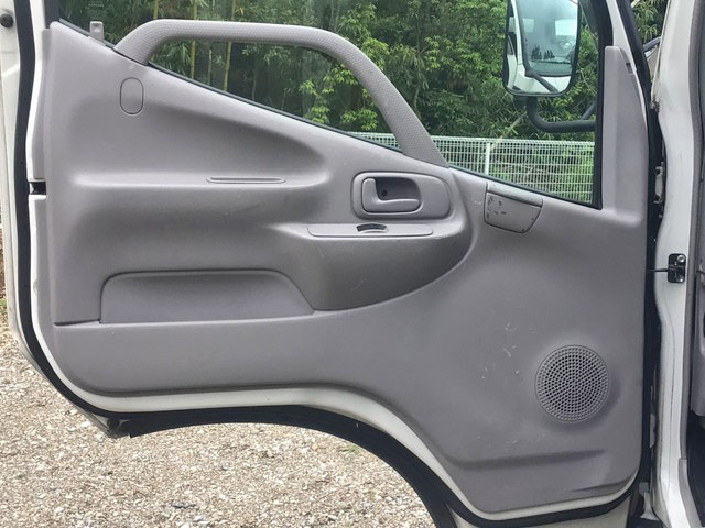 トヨタダイナ冷凍車（冷蔵車）小型（2t・3t）[写真29]