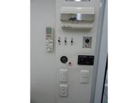 いすゞエルフ移動販売車小型（2t・3t）[写真18]