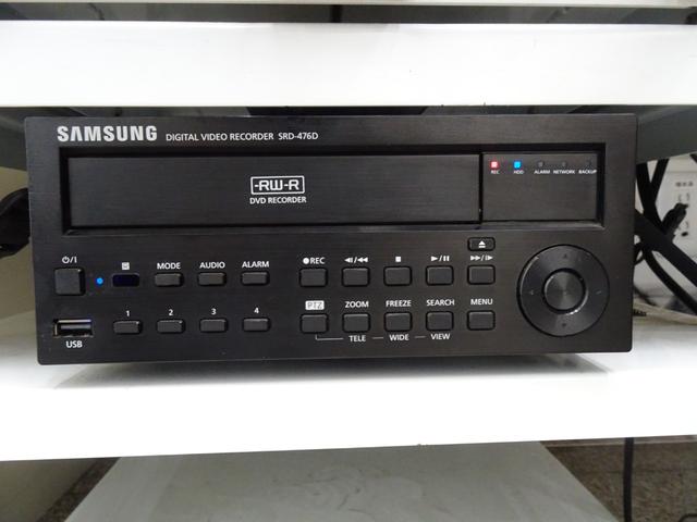 いすゞエルフ移動販売車小型（2t・3t）[写真33]