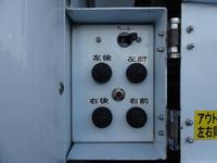 いすゞエルフ移動販売車小型（2t・3t）[写真35]