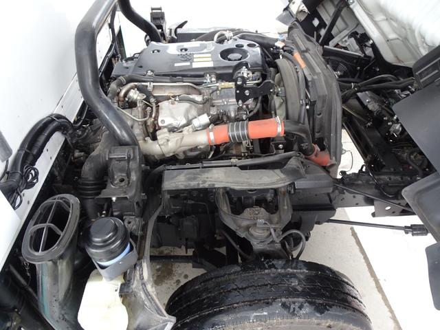 いすゞエルフ移動販売車小型（2t・3t）[写真37]