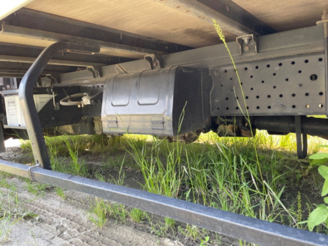 日産アトラスアルミバン小型（2t・3t）[写真18]