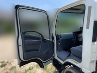 日産アトラスアルミバン小型（2t・3t）[写真27]