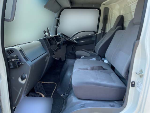 日産アトラスアルミバン小型（2t・3t）[写真29]