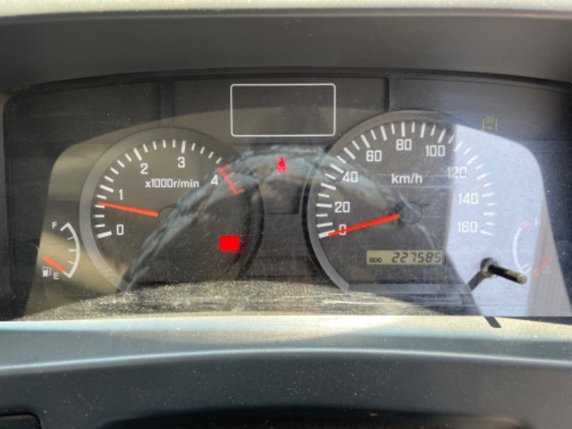 日産アトラスアルミバン小型（2t・3t）[写真33]