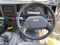 いすゞエルフアルミバン小型（2t・3t）[写真23]