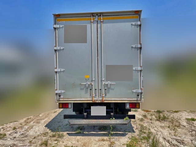 いすゞエルフアルミバン小型（2t・3t）[写真08]