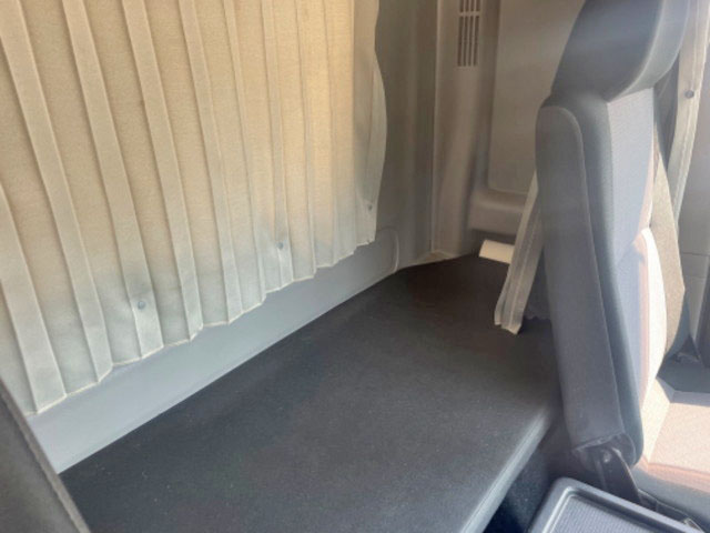 日野レンジャー冷凍車（冷蔵車）中型（4t）[写真30]