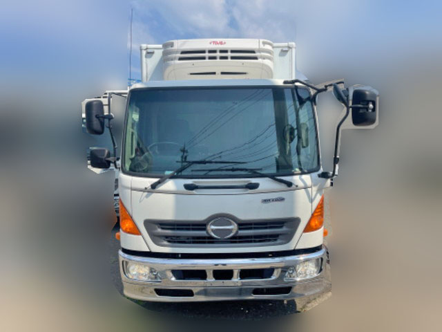 日野レンジャー冷凍車（冷蔵車）中型（4t）[写真04]