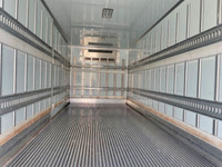 日野レンジャー冷凍車（冷蔵車）中型（4t）[写真07]