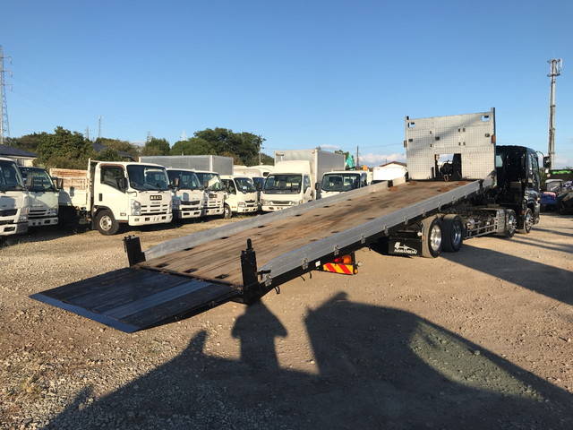 いすゞギガセーフティローダー大型（10t）[写真03]