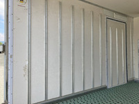 いすゞエルフ冷凍車（冷蔵車）小型（2t・3t）[写真13]