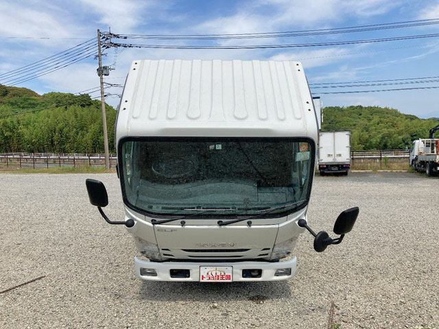 いすゞエルフ冷凍車（冷蔵車）小型（2t・3t）[写真09]