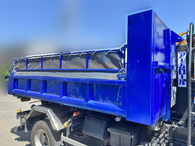 三菱ふそうファイターアームロール中型（4t）[写真12]