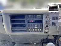 三菱ふそうファイターアームロール中型（4t）[写真37]