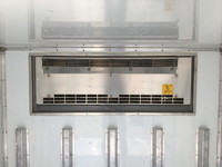 いすゞエルフ冷凍車（冷蔵車）小型（2t・3t）[写真17]
