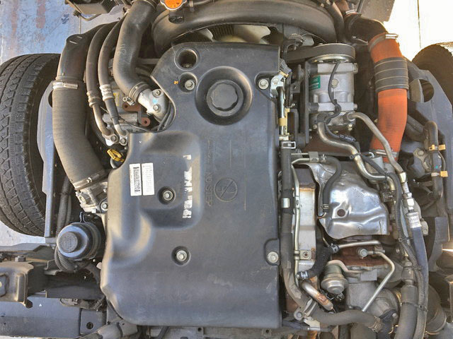 いすゞエルフ冷凍車（冷蔵車）小型（2t・3t）[写真25]