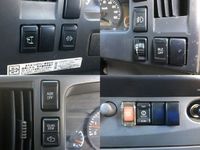 いすゞエルフ冷凍車（冷蔵車）小型（2t・3t）[写真36]