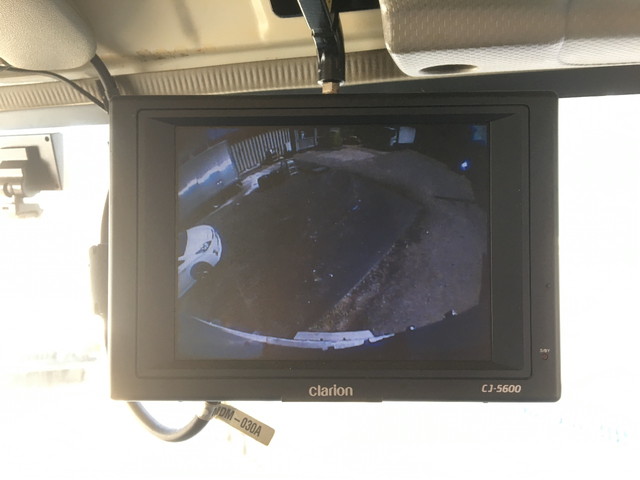 いすゞエルフ冷凍車（冷蔵車）小型（2t・3t）[写真38]