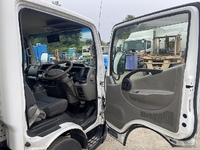 日産アトラス冷凍車（冷蔵車）小型（2t・3t）[写真11]