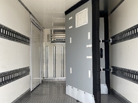 日産アトラス冷凍車（冷蔵車）小型（2t・3t）[写真08]