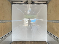 いすゞギガアルミウイング大型（10t）[写真15]