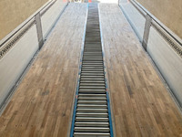 いすゞギガアルミウイング大型（10t）[写真16]