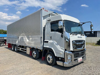 いすゞギガアルミウイング大型（10t）[写真03]