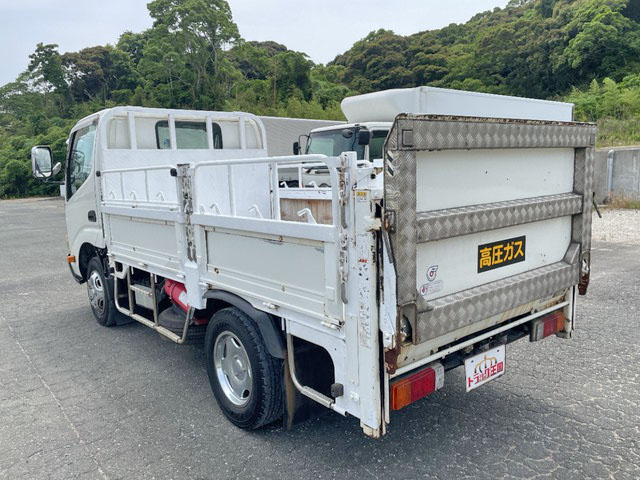 日野デュトロ平ボディ小型（2t・3t）[写真04]