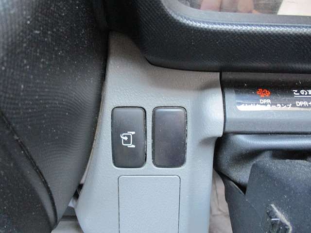 日野デュトロアルミバン小型（2t・3t）[写真15]