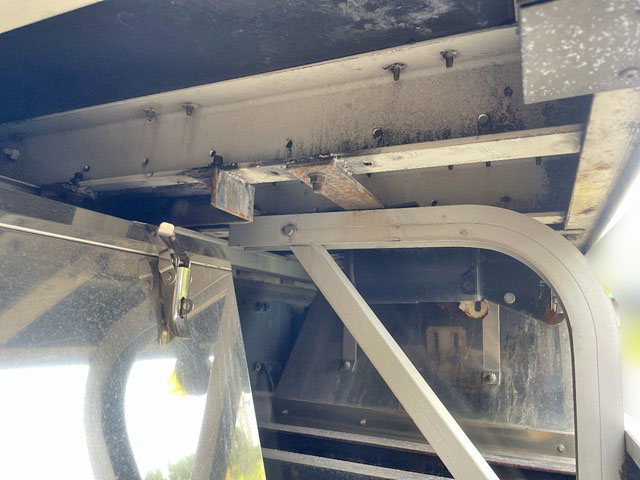 三菱ふそうスーパーグレートアルミウイング大型（10t）[写真21]