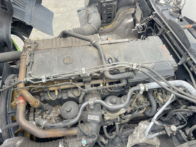 三菱ふそうスーパーグレートアルミウイング大型（10t）[写真24]