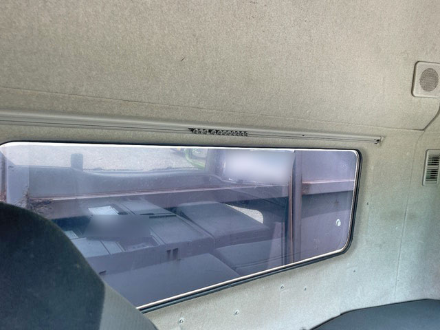 三菱ふそうスーパーグレートアルミウイング大型（10t）[写真30]