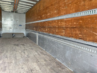 三菱ふそうスーパーグレートアルミウイング大型（10t）[写真09]