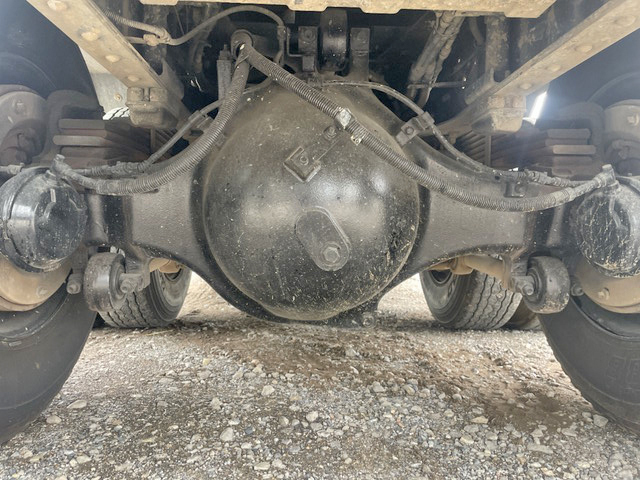 日野プロフィアダンプ大型（10t）[写真21]