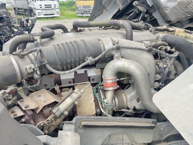 日野プロフィアダンプ大型（10t）[写真23]