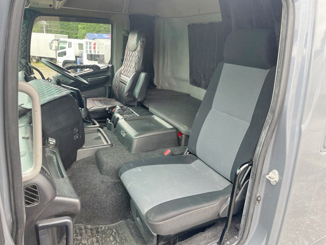 日野プロフィアダンプ大型（10t）[写真29]