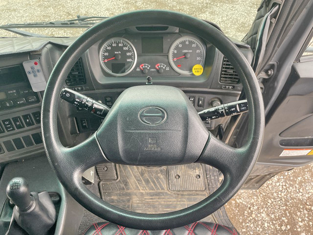 日野プロフィアダンプ大型（10t）[写真36]