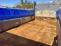 いすゞギガダンプ大型（10t）[写真13]